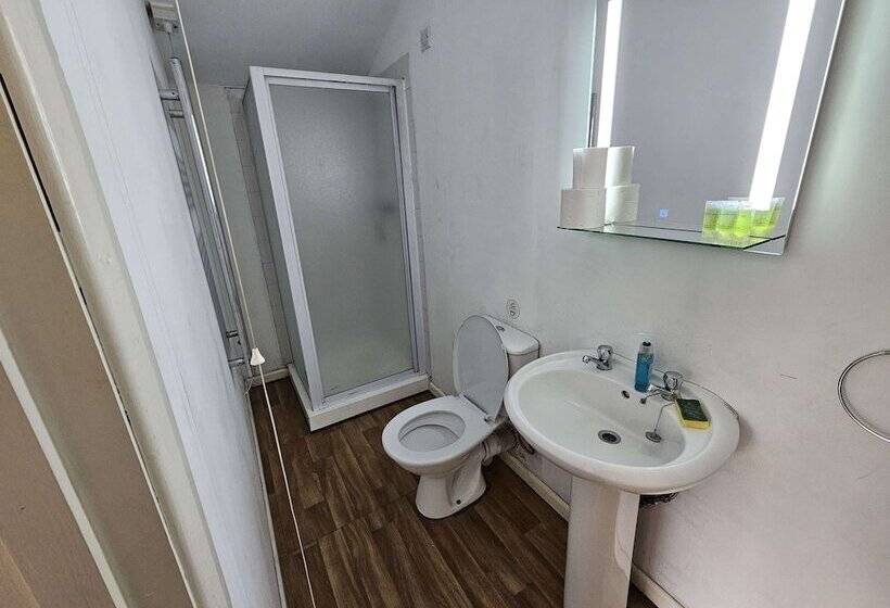 Willow By Paymán Club