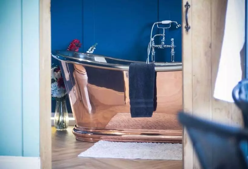 Brandy Cove   1 Bed Cabin   Landimore