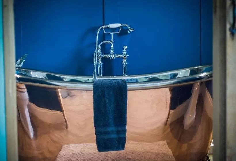 Brandy Cove   1 Bed Cabin   Landimore