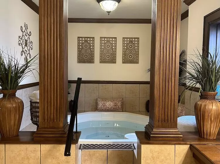 Hazeltine Boutique Hotel Bnb