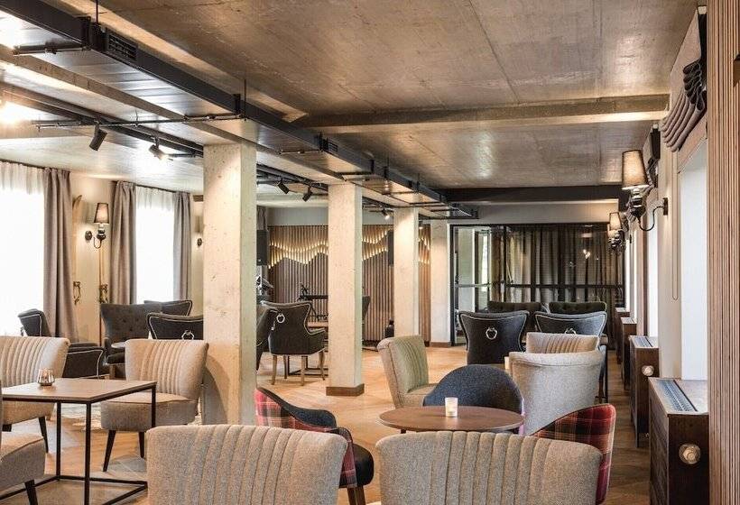 ホテル Arietes Marmont Resort