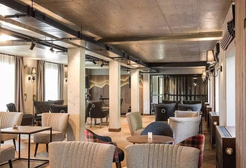 ホテル Arietes Marmont Resort