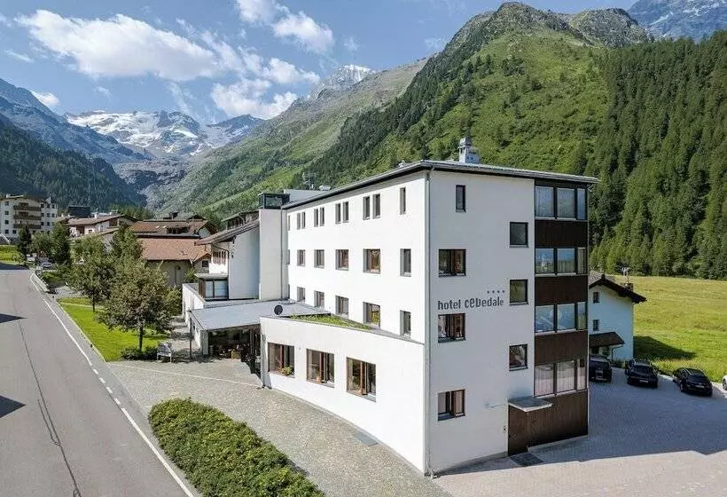 Hotelli Cevedale