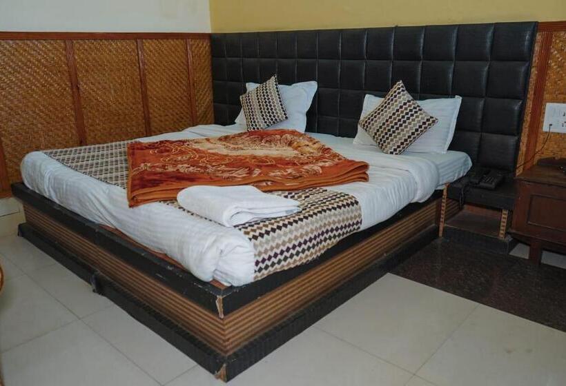 Hotel Himalaya Mount View Resort Kausani