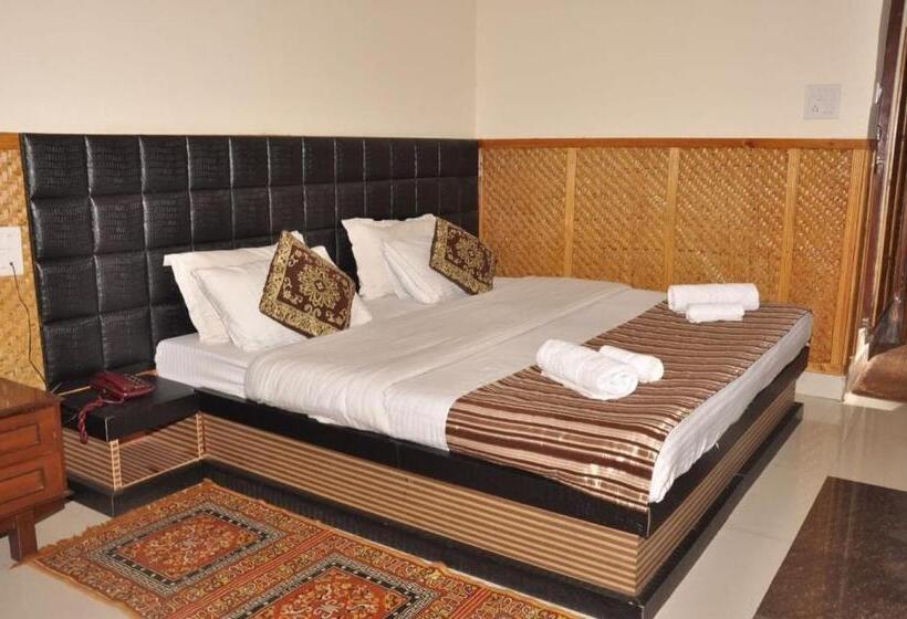 Hotel Himalaya Mount View Resort Kausani