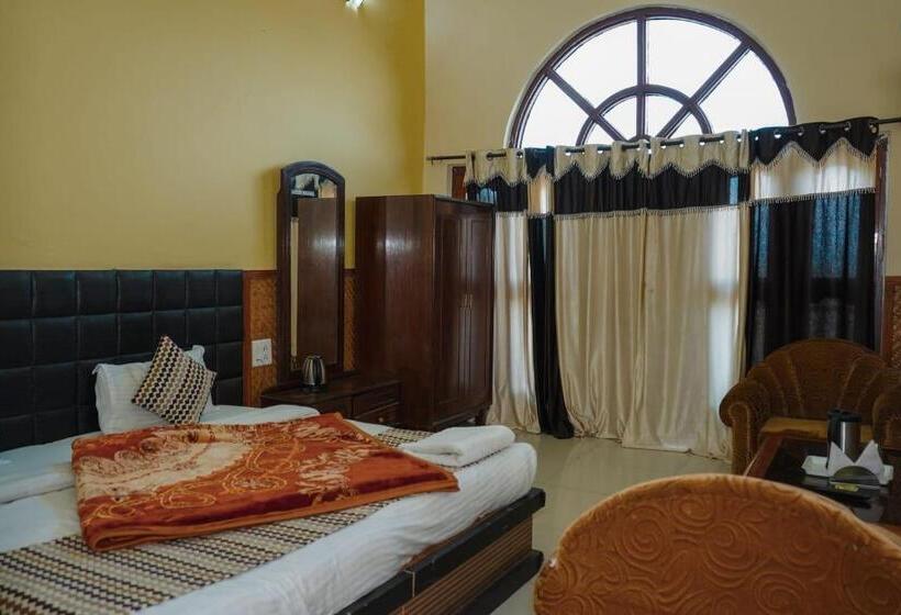 Hotel Himalaya Mount View Resort Kausani