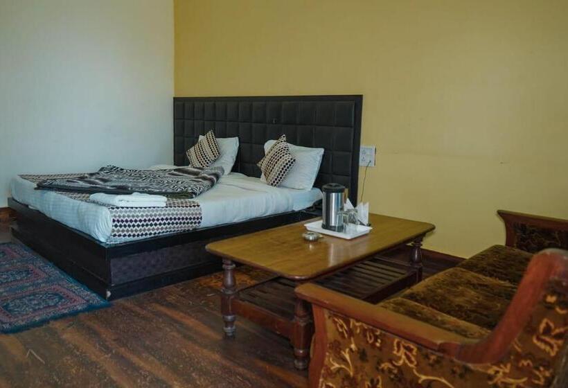 Hotel Himalaya Mount View Resort Kausani