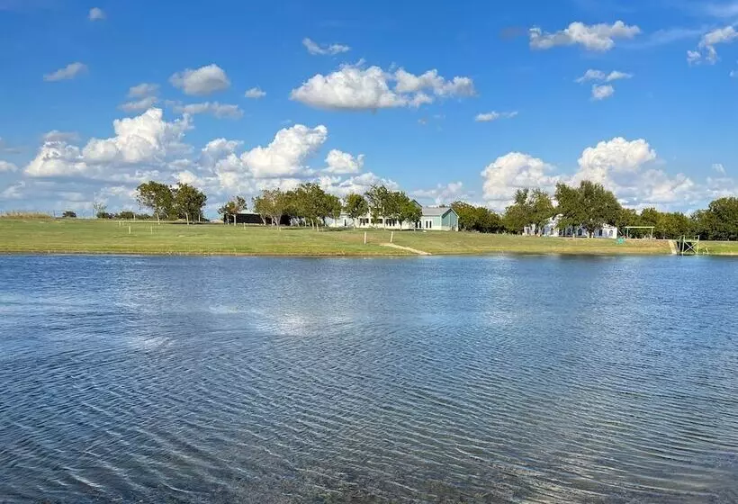 Hotelli Lake Serenity Ranch