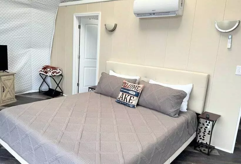 Hotelli Lake Serenity Ranch