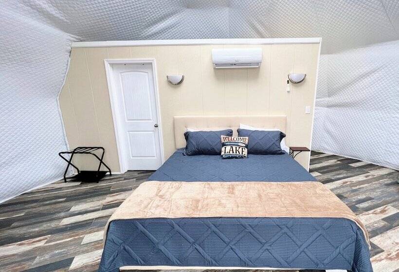 호텔 Lake Serenity Ranch