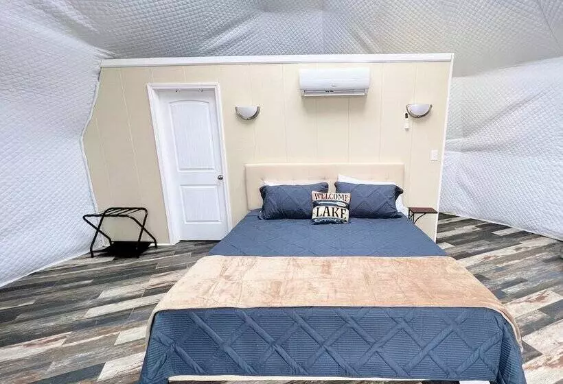 Hotelli Lake Serenity Ranch