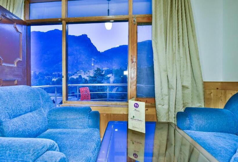 Отель Mukund Palace