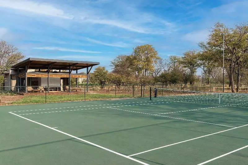 هتل Radisson Blu Mosi Oa Tunya Livingstone Resort