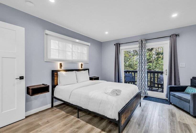 Luxury 3br House In Charlotte