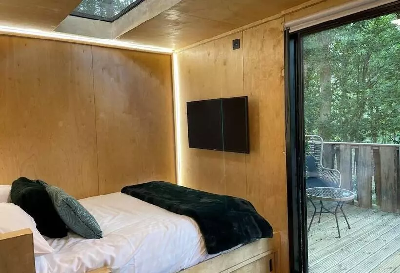 Luxury Cabin In The Woods