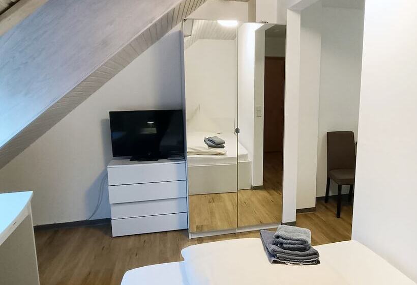 Пансион Felsen Eck Apartments