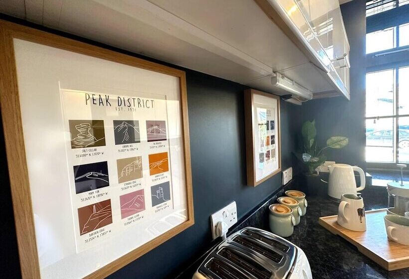 住所  Cosy And Quirky House In The Heart Of Bakewell