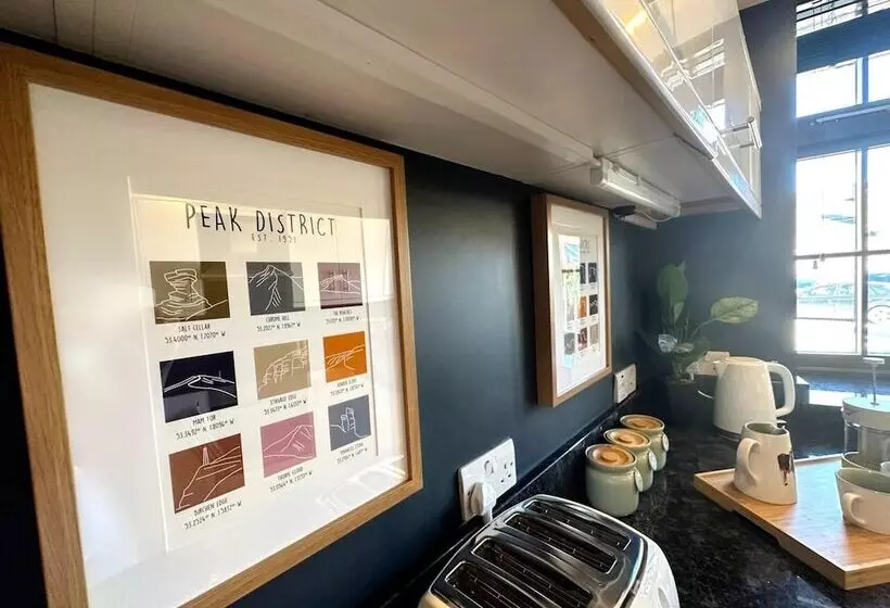 Residenssi Cosy And Quirky House In The Heart Of Bakewell