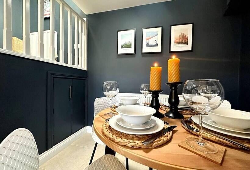 住所  Cosy And Quirky House In The Heart Of Bakewell