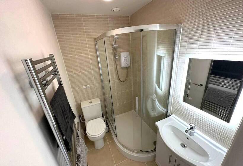 住所  Cosy And Quirky House In The Heart Of Bakewell