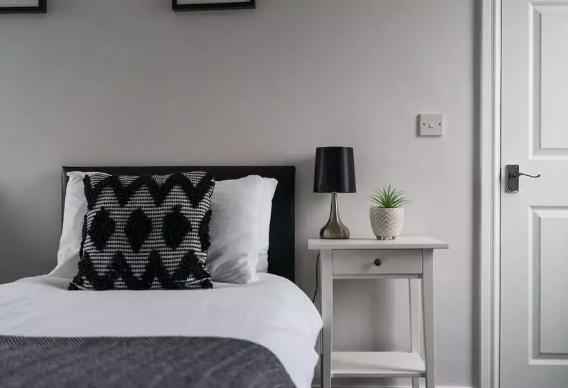 Residenssi Hawthorn House   2bedroom Ashington Northumberland