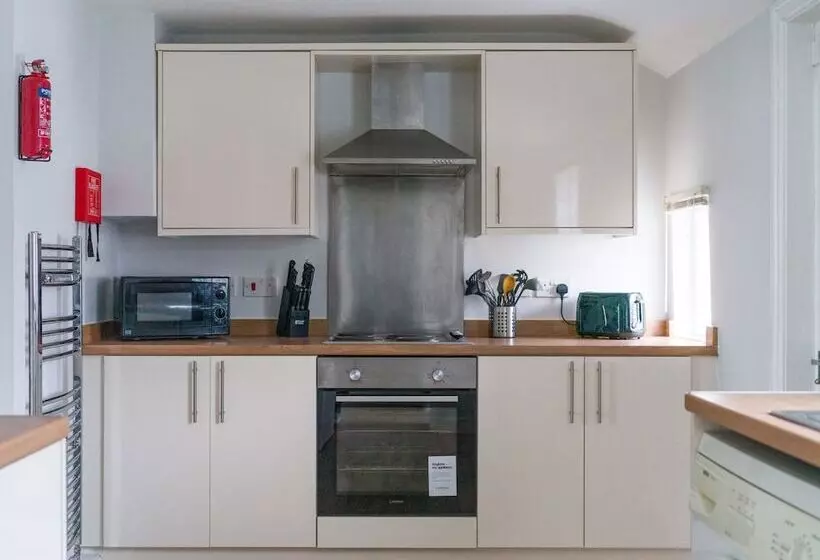 Residenssi Hawthorn House   2bedroom Ashington Northumberland