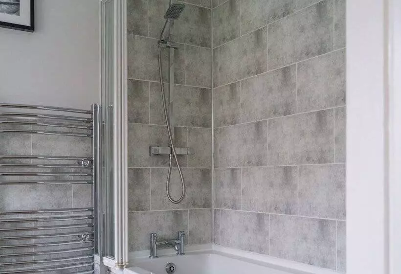 Residenssi Hawthorn House   2bedroom Ashington Northumberland