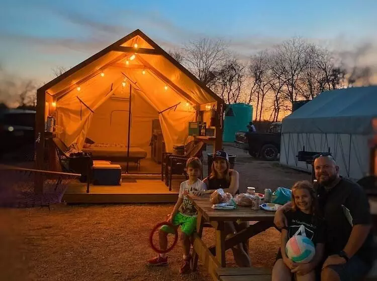 Son S Blue River Camp Glamping Cabin N