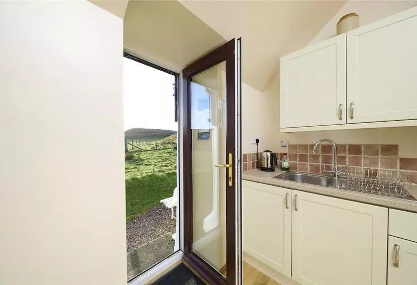 The Smithy House & Cottages