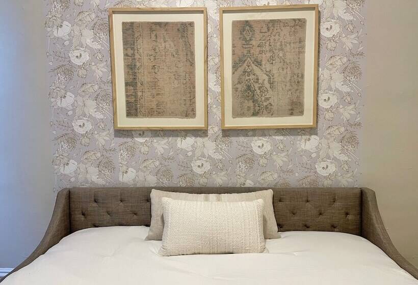 The Warhola Bloomfield