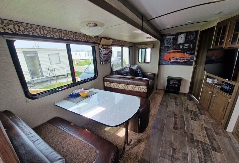 American Rv Dog Friendly Peaceful Location