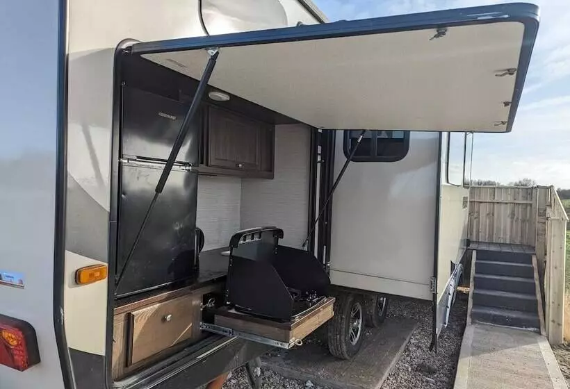 American Rv   Dog Friendly   Peaceful Location