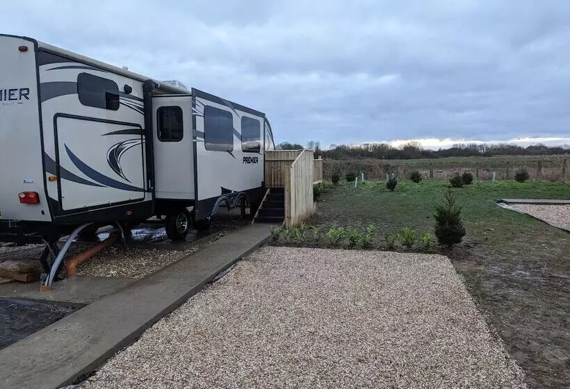 American Rv   Dog Friendly   Peaceful Location