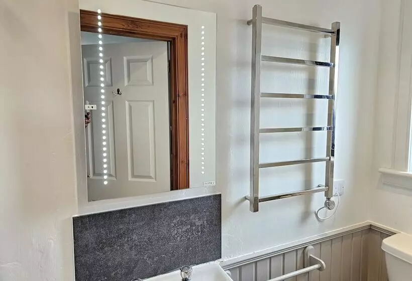 ベッドアンドブレックファースト Brae Lea Guest House