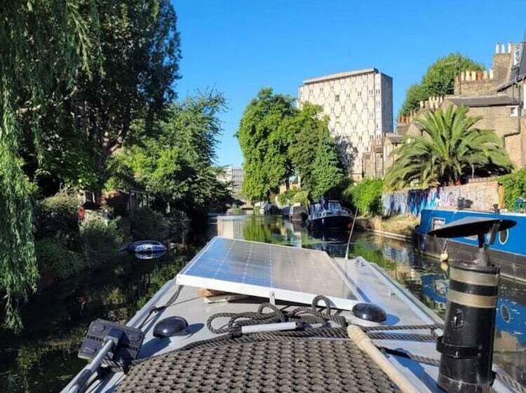 Charming Baby Narrowboat Apsley Marina