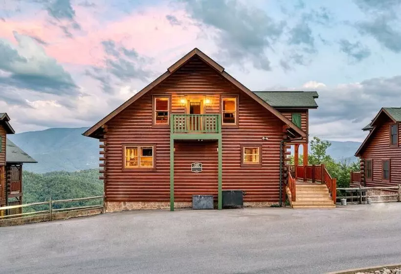 Delmont By Avantstay Sleeps 20! Expansive Views In A Cabin Community