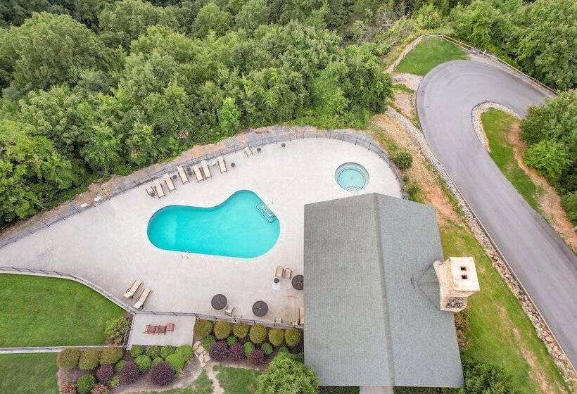 Delmont By Avantstay Sleeps 20! Expansive Views In A Cabin Community