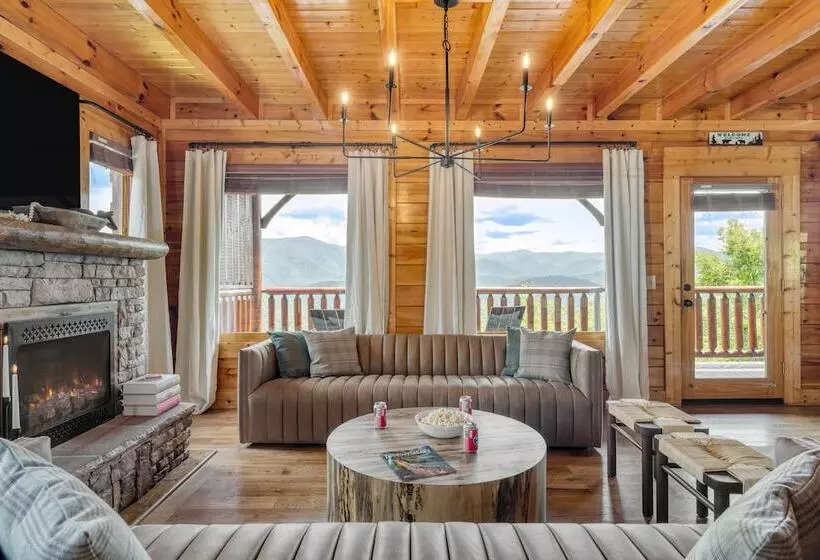 Delmont By Avantstay Sleeps 20! Expansive Views In A Cabin Community