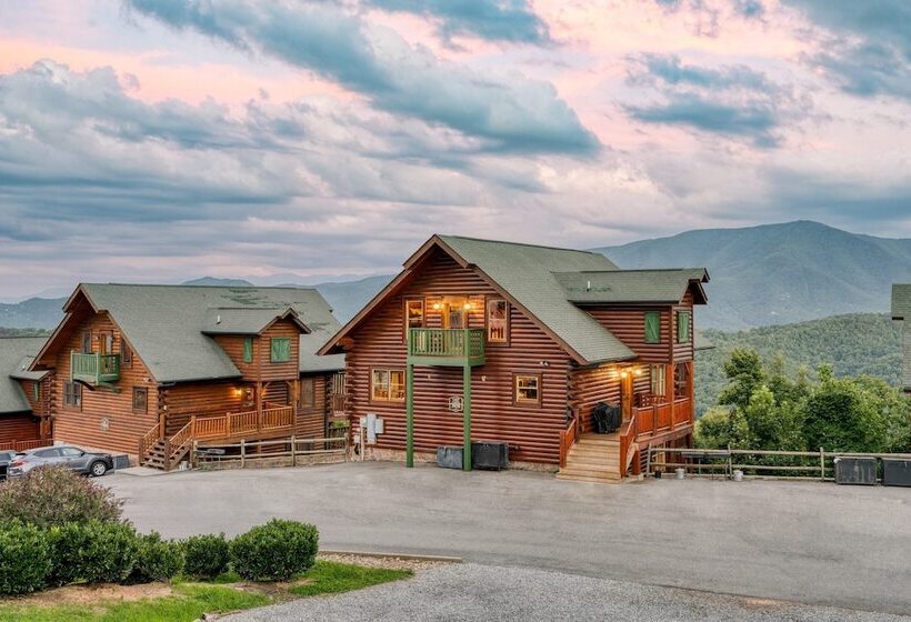 Delmont By Avantstay Sleeps 20! Expansive Views In A Cabin Community