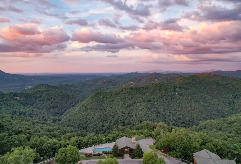 Delmont By Avantstay Sleeps 20! Expansive Views In A Cabin Community