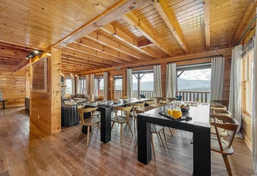 Delmont By Avantstay Sleeps 20! Expansive Views In A Cabin Community