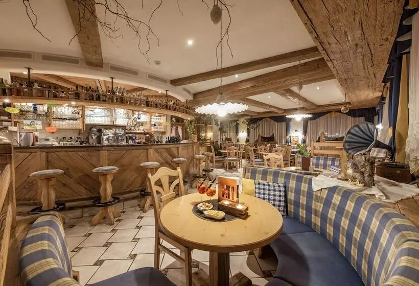 簡易ホテル Naturhotel Waldheim