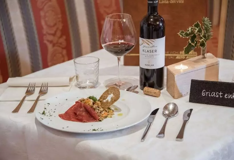 簡易ホテル Naturhotel Waldheim