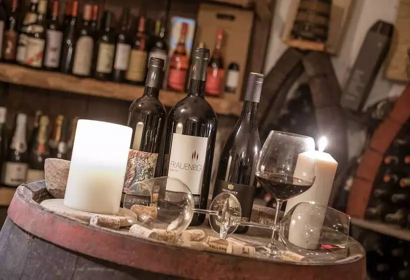 簡易ホテル Naturhotel Waldheim