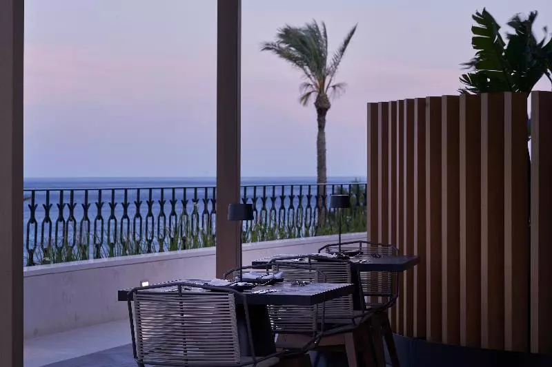 هتل Atlantica Imperial Residences Adultsonly