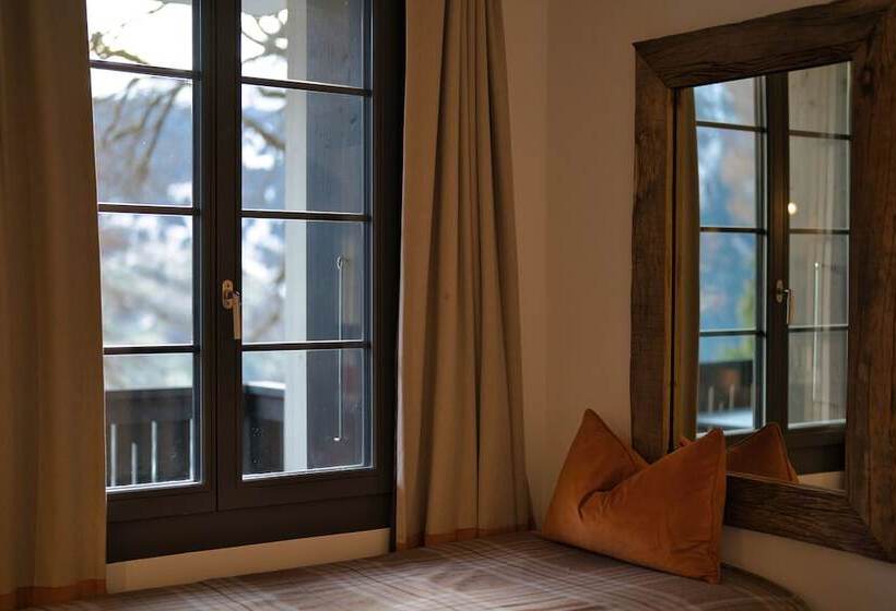 Hotel Eiger View Alpine Lodge