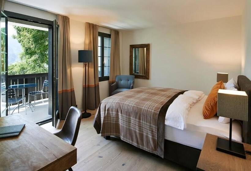 Hotel Eiger View Alpine Lodge