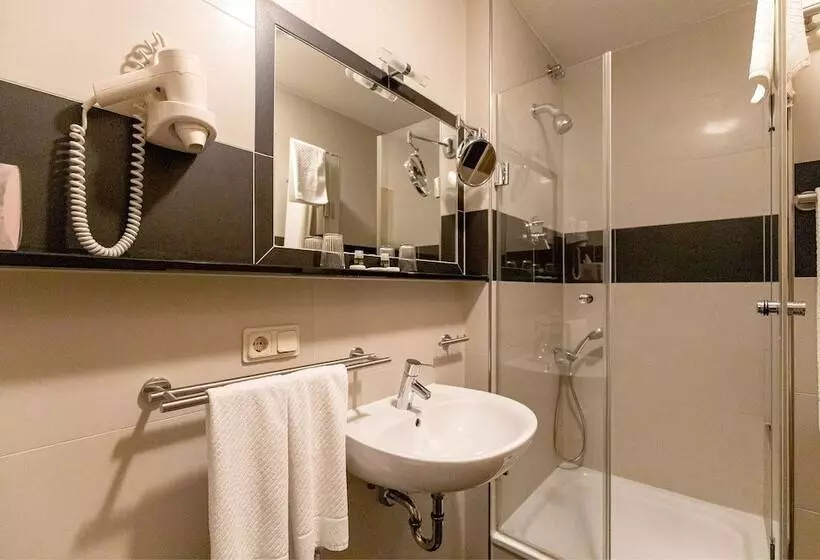 ホテル Garni Am Domplatz