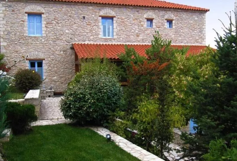 ホテル Kiriaki Guesthouse & Suites