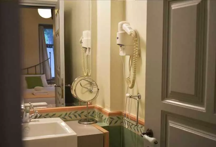 ホテル Kiriaki Guesthouse & Suites